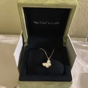 Van Cleef & Arpels SWEET BUTTERFLIES ブレスレット【ランクA】 Sweet Butterflies bracelet 18K yellow gold, Mother-of-pearl
